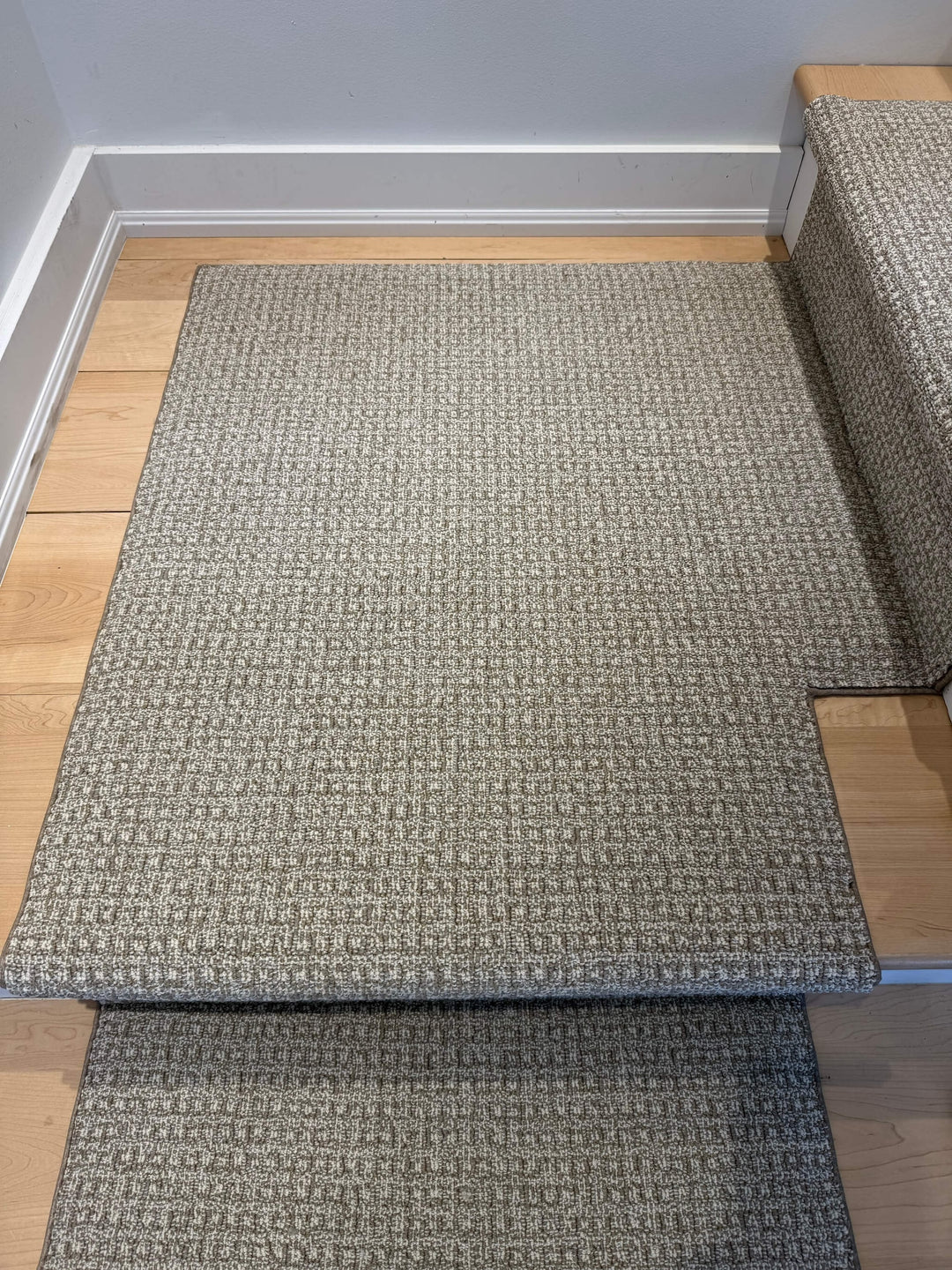 right turning stair runner landing carpet