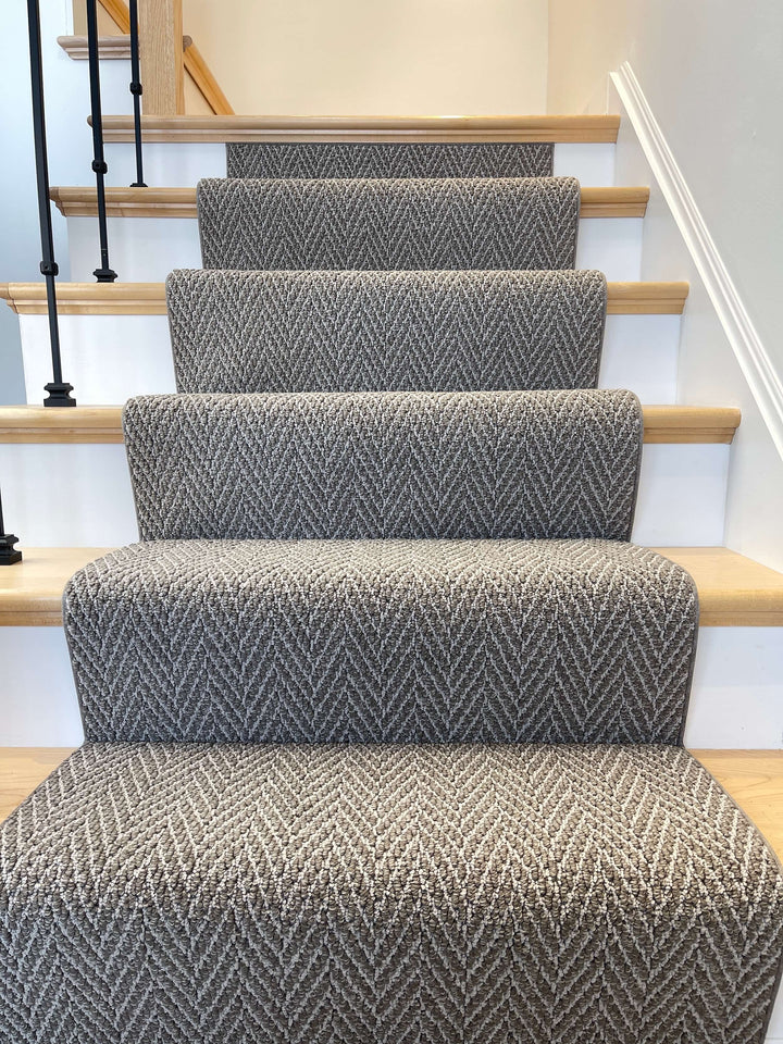 best-gray-stair-runner-for-stairs
