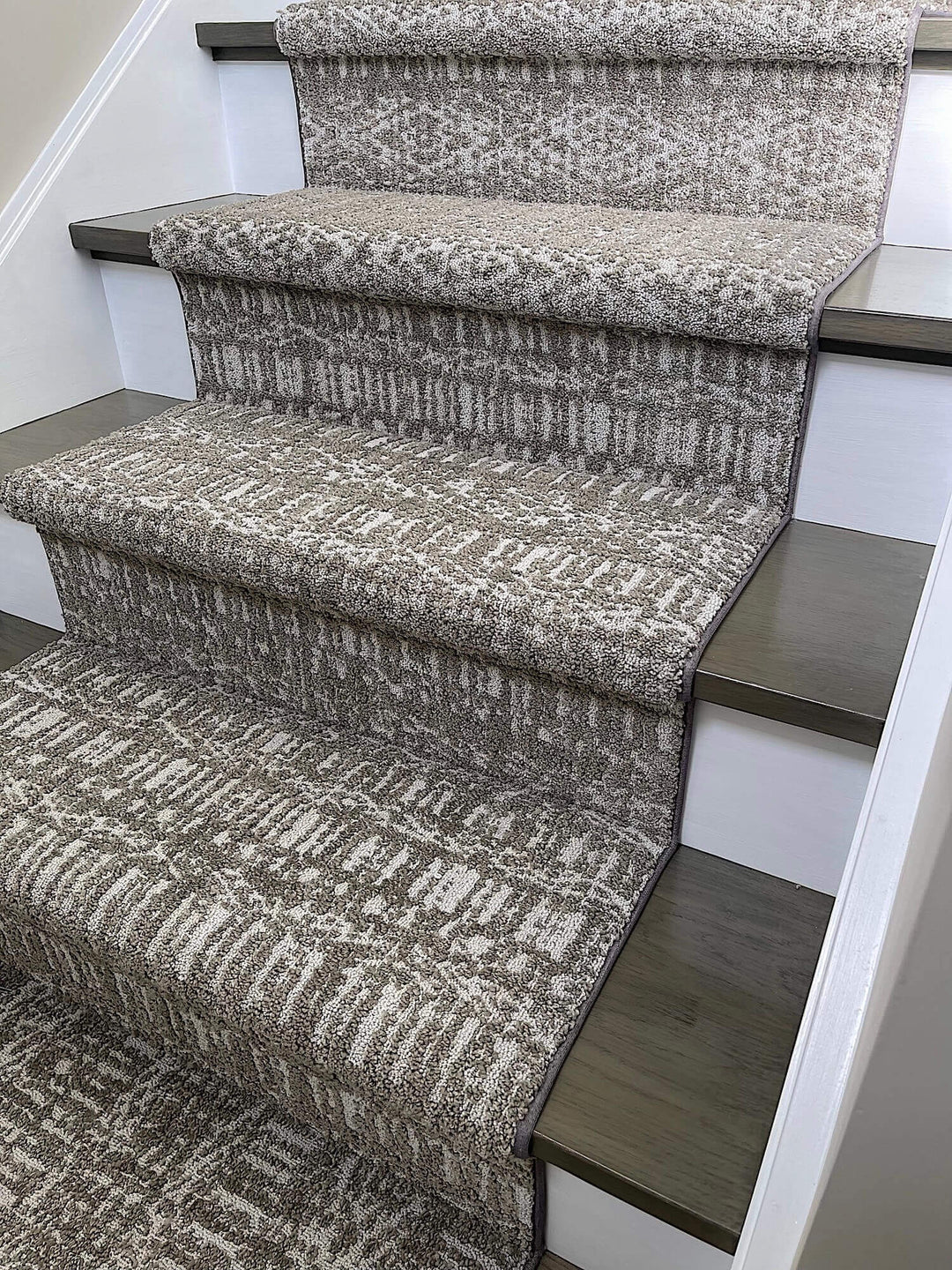 modern-stair-runner