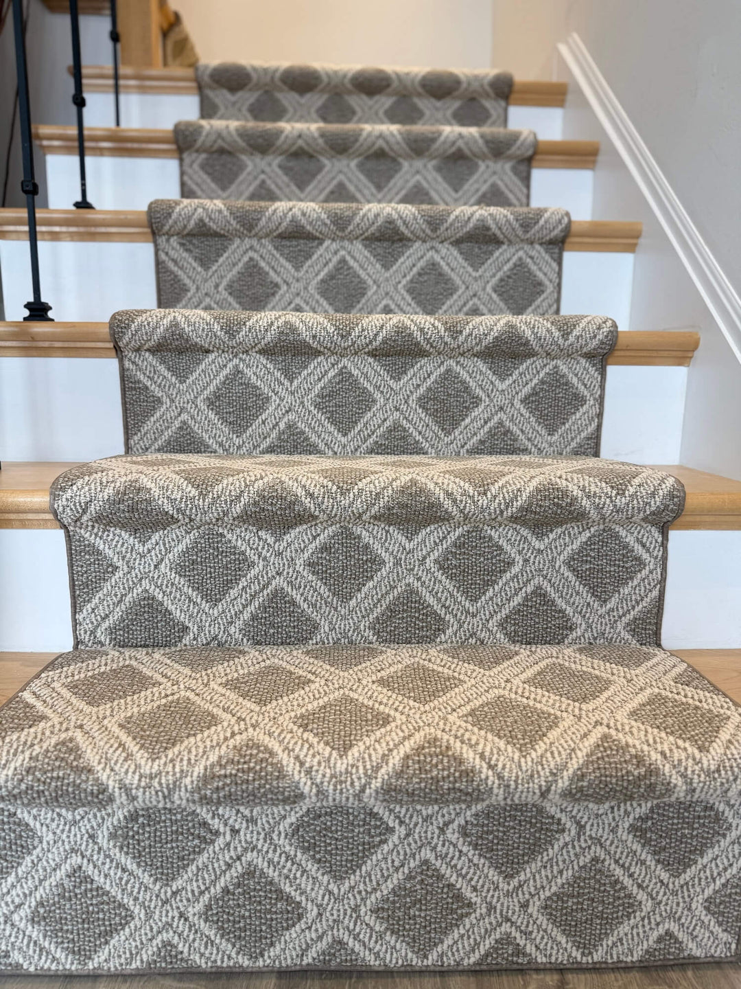 Anderson tuftex scout desert palm stair runner front view