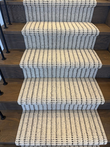 Anderson Tuftex Laken Checkers stair runner sample