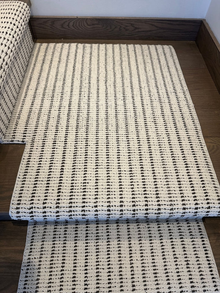 Anderson Tuftex Laken Checkers Stair Runner Landing