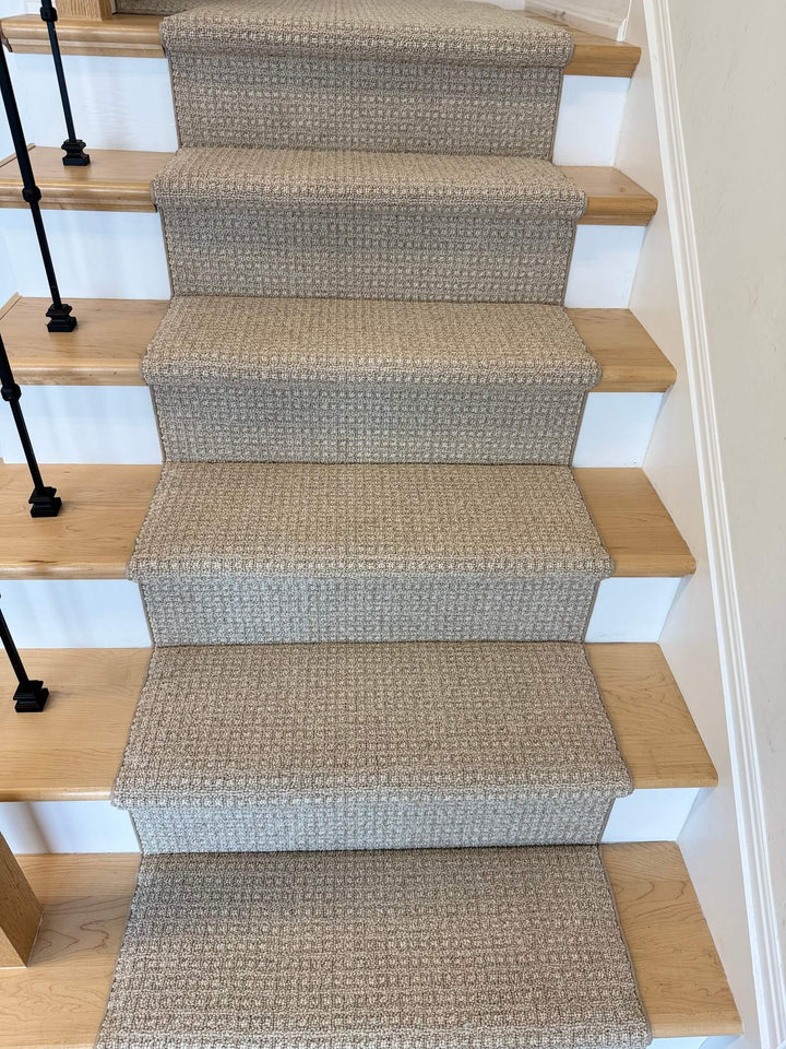 beige-stair-runner-for-modern-home