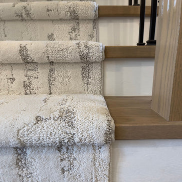 close-up-picture-of-a-stair-runner