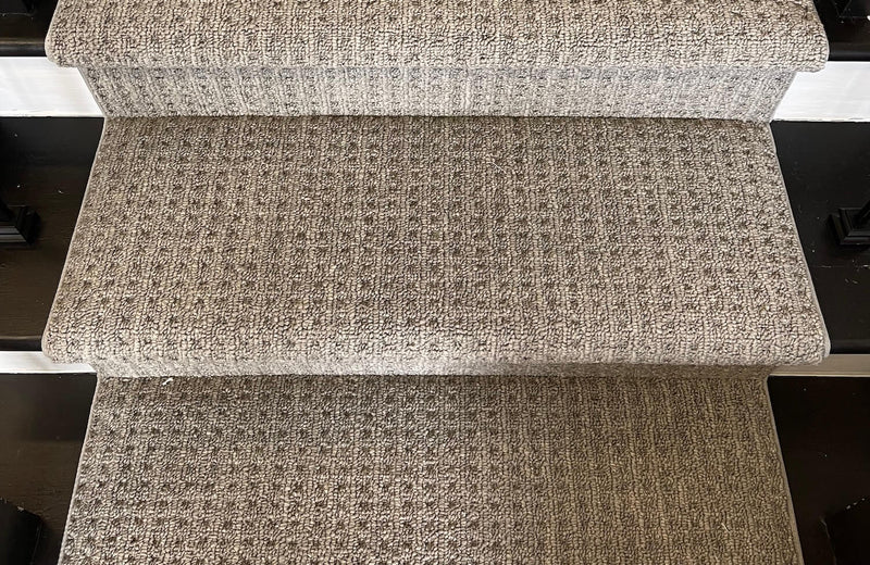 Boloria Windsor Grey stair runner sample