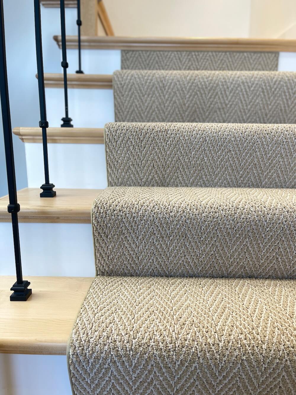 herringbone-stair-runners-for-wooden-stairs