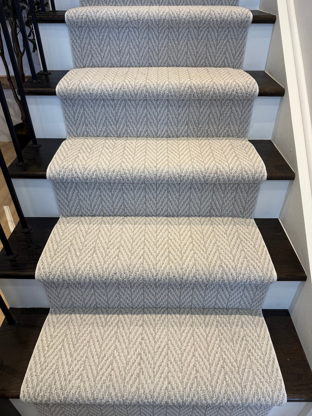 Anderson Tuftex Foggy Herringbone Carpet Runner🔥 - Direct Carpet