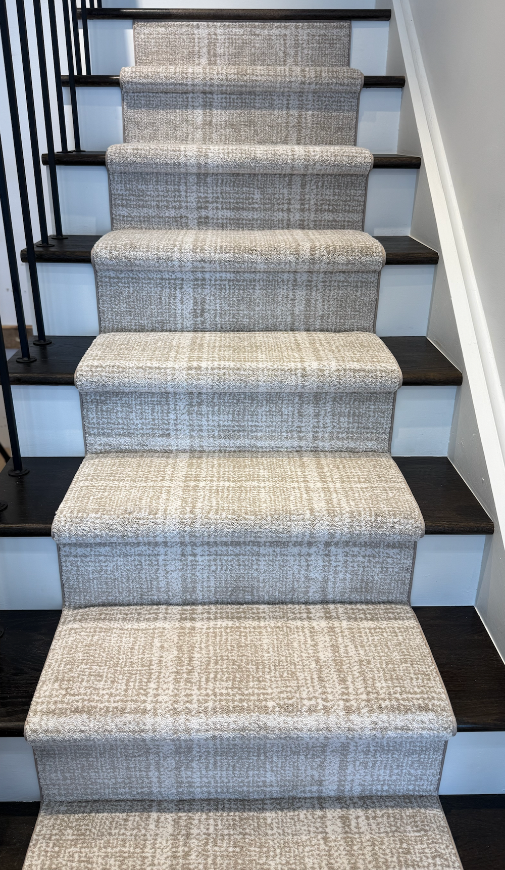 modern-stair-runner-carpet