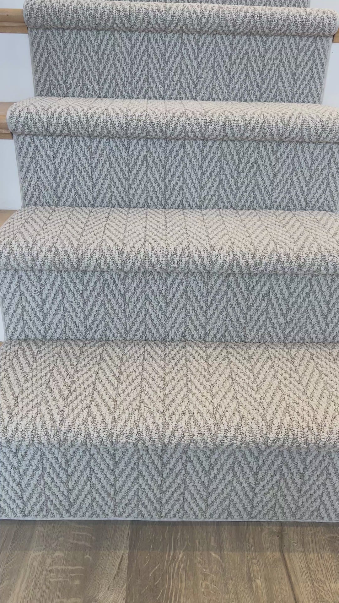 anderson-tuftex-herringbone-stair-runner-nyon