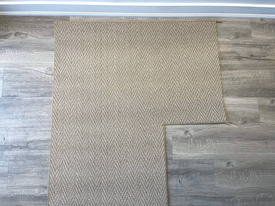 right turning stair runner landing