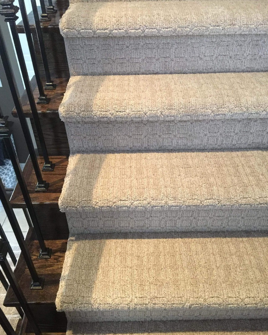 Modern-Carpet-runner-for-Stairs